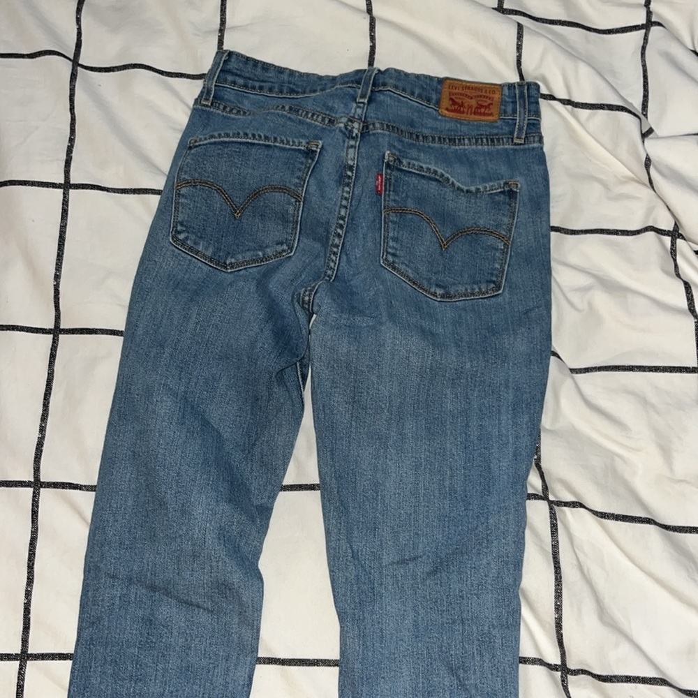 Levi’s High Rise Skinny - Picture 2 of 2